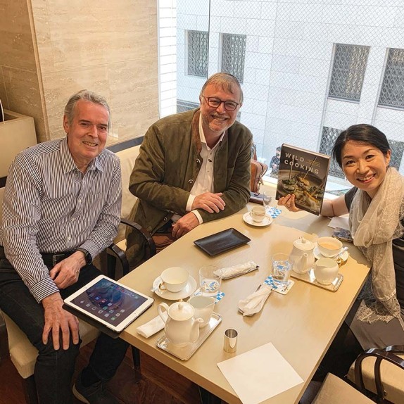 H. de Bruin, Frank Fol with Kyoko Nakayama